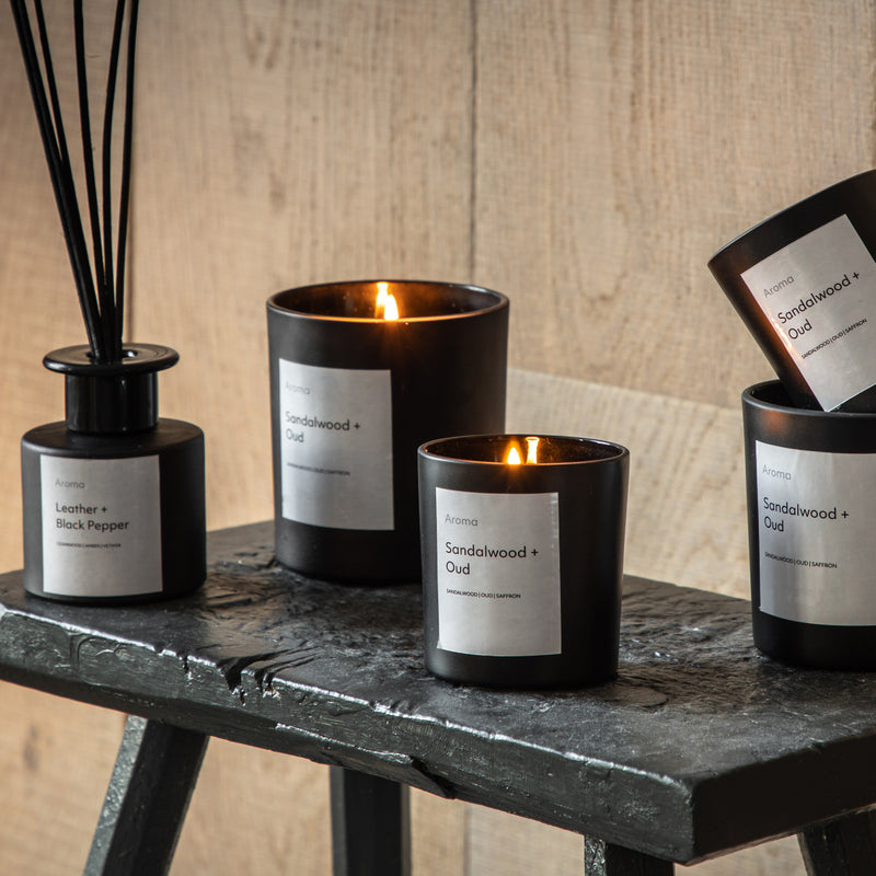 Aroma Sandalwood and Oud Candle- 2 Sizes